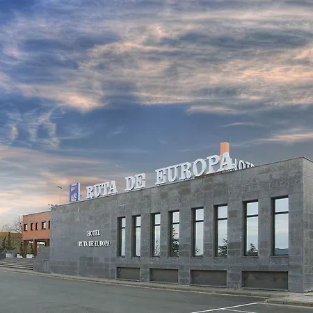 Ruta De Europa Отель Витория