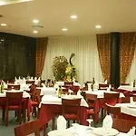 Ruta De Europa Hotel