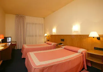 Hotel Ruta De Europa Vitoria