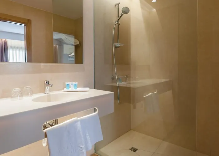 Ruta De Europa Hotel