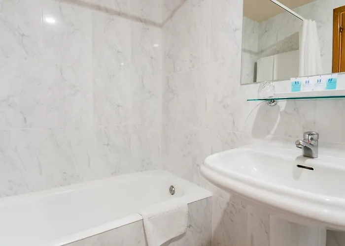 Ruta De Europa Hotel 2*